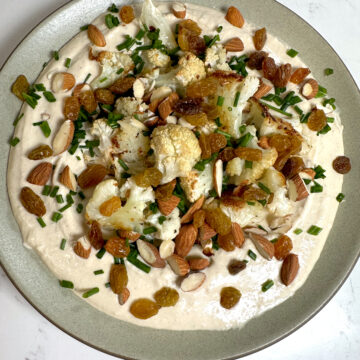 cauliflower hummus